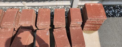 Buy & Sell Birstall Leicester - Photos for Sandtoft roof tiles red. £0.55 each