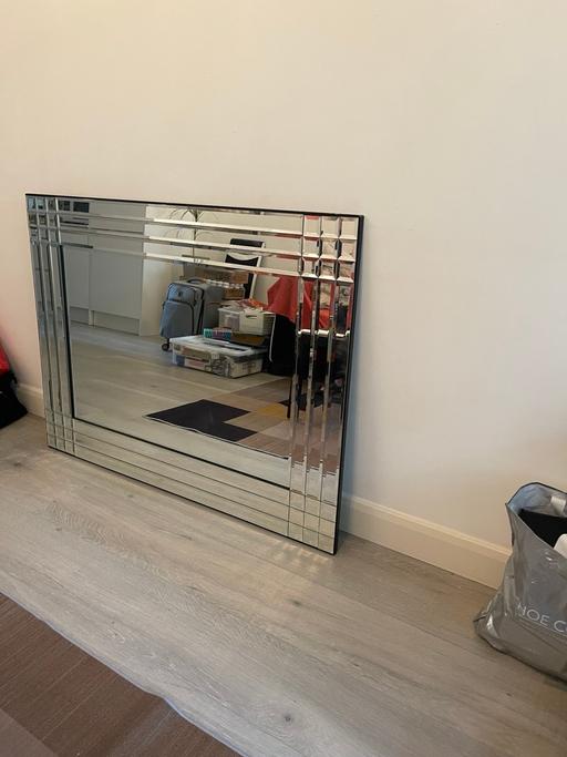 Buy & Sell St John`s Wood North West London - Photos for Mirror