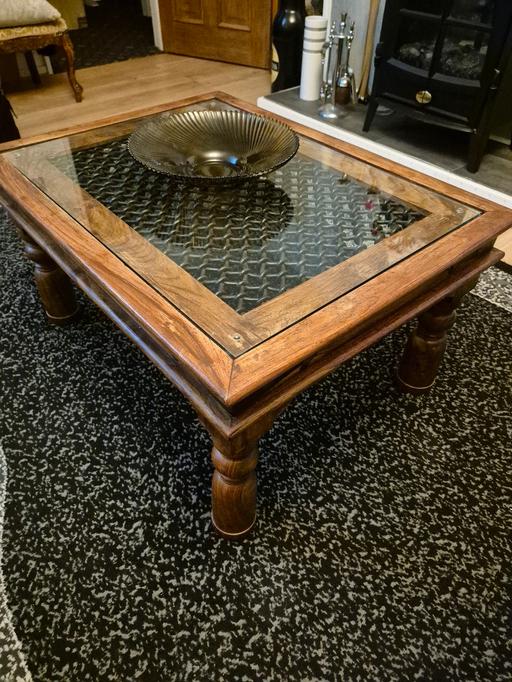 Buy & Sell Woolwich South East London - Photos for wooden table with glass top