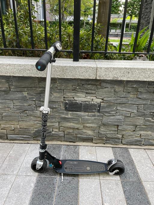 Buy & Sell East London Bethnal Green - East London - Photos for MICRO ROCKET BLACK SCOOTER✨
