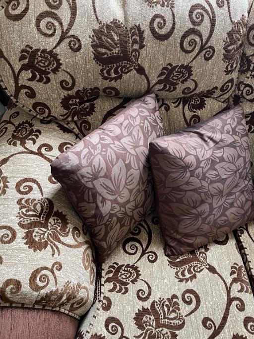 Buy & Sell Blackburn Blackburn with Darwen - Photos for 3 Seater sofa