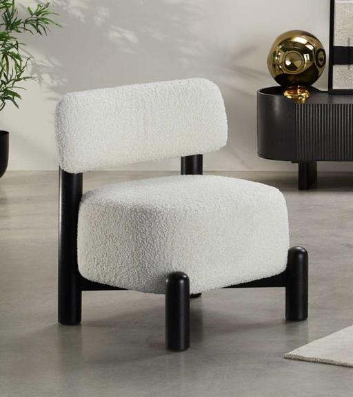 Buy & Sell Onslow Village Guildford - Photos for Accent chairs - Ivory & Black ( Brand New)