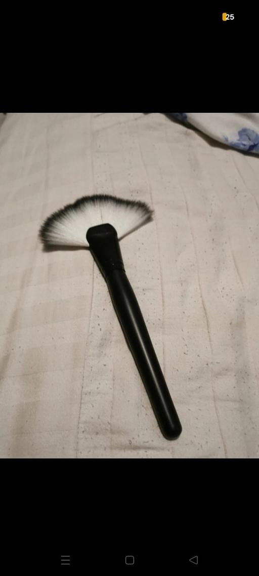 Buy & Sell Ponthenry Carmarthenshire - Wales - Photos for Fan brush