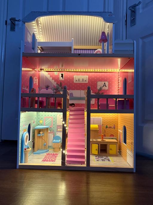 Buy & Sell South Kirkby Wakefield - Photos for Wooden dolls house