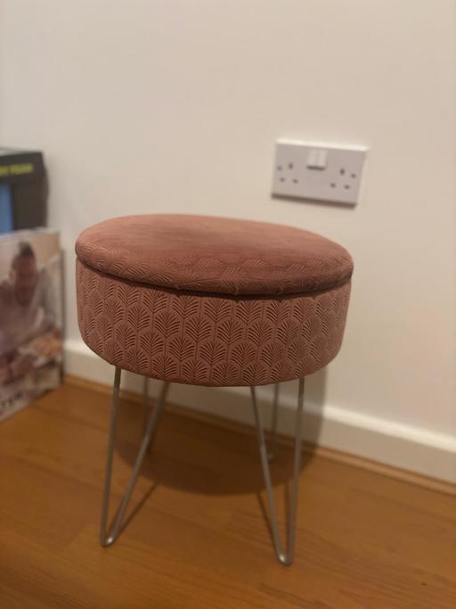Buy & Sell Blackburn Blackburn with Darwen - Photos for storage ottomon seat