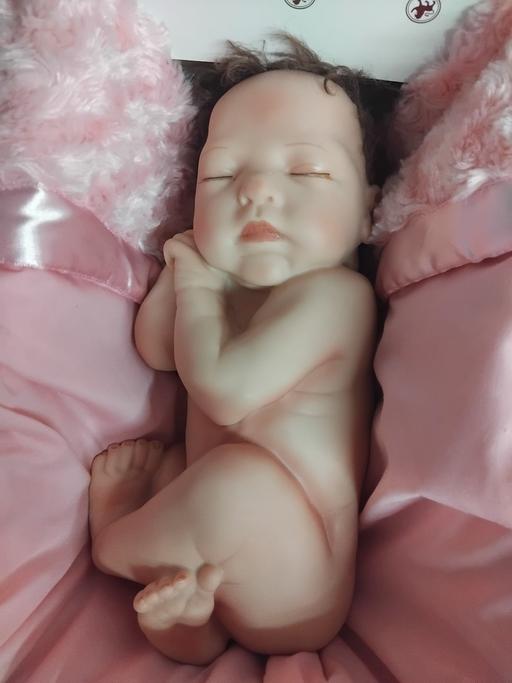 Buy & Sell Southwark Central London - Photos for Ashton Drake Reborn Doll