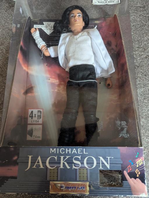 Buy & Sell Blue Bell Hill Tonbridge and Malling - Photos for Michael Jackson Black and White Doll