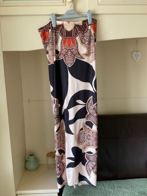 Buy & Sell Princes End Sandwell - Photos for Long skirt