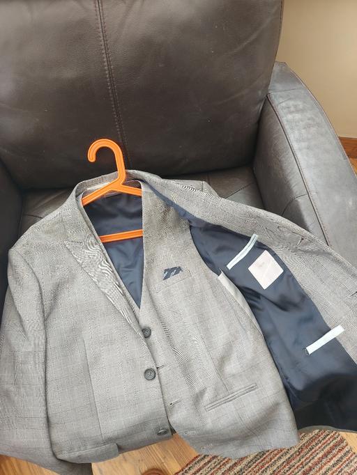 Buy & Sell West Derby Liverpool - Photos for boys dress suits