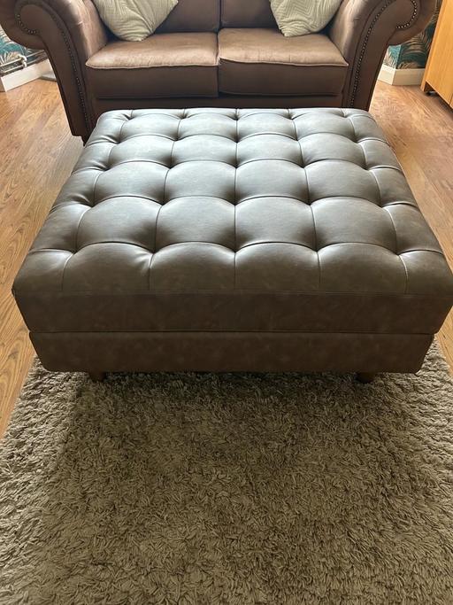 Buy & Sell Darlaston Walsall - Photos for Dunelm Brown Leather Footstool Ottoman
