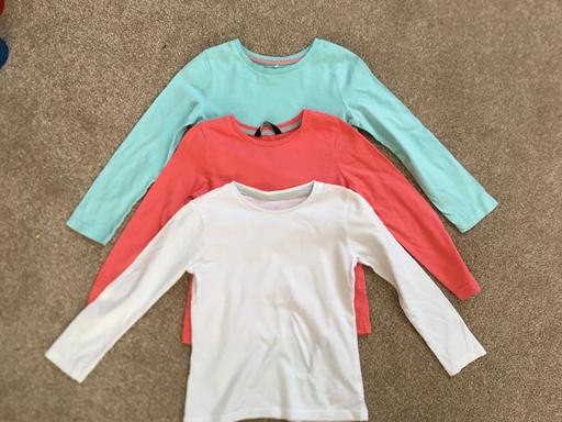 Buy & Sell Kings Heath Birmingham - Photos for 3 girls tops 3-4 years