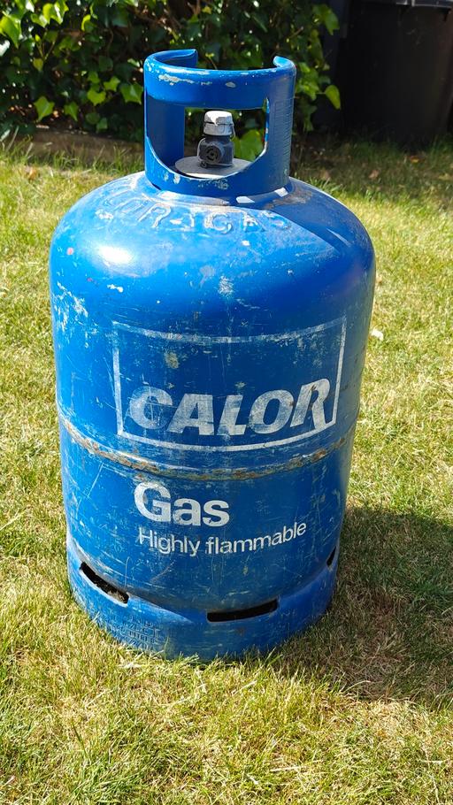 Buy & Sell Aylesbury Buckinghamshire - Photos for 15 Kg Calor Gas Butane Gas Bottle.