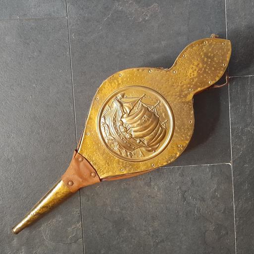 Buy & Sell Preston South Ribble - Photos for VINTAGE BRASS FIRESIDE BELLOWS