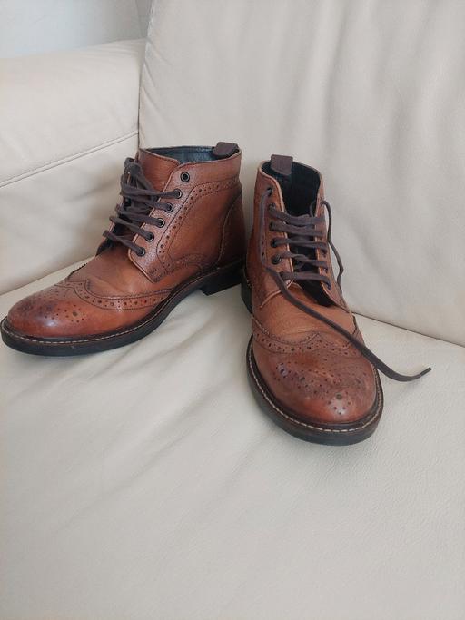 Buy & Sell Tong Bradford - Photos for Shoes - Size 41/UK7 Next Hell for L1teather D