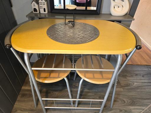 Buy & Sell Tipton Sandwell - Photos for table and chairs set