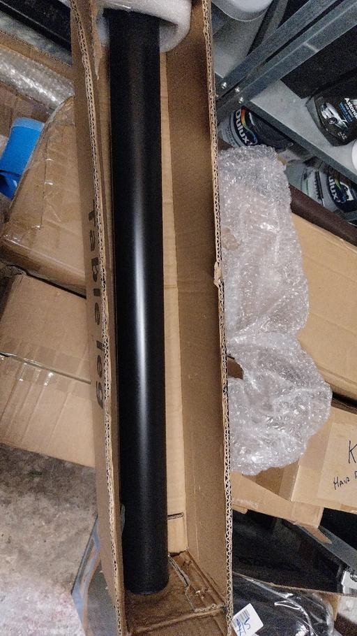 Buy & Sell Eccleston Saint Helens - Photos for Breakfast bar/ table/ desk leg extendable Bla