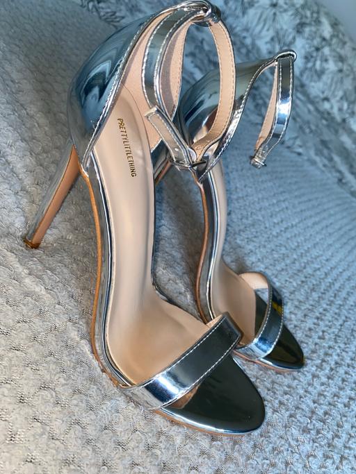 Buy & Sell West Moor North Tyneside - Photos for PLT silver high heels