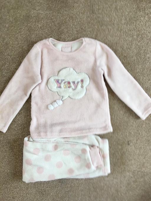 Buy & Sell Moseley Birmingham - Photos for Fleece pyjamas 5-6 years