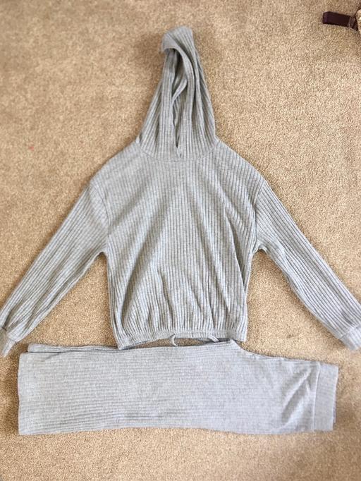 Buy & Sell Moseley Birmingham - Photos for Girls top and bottom 7-8 years