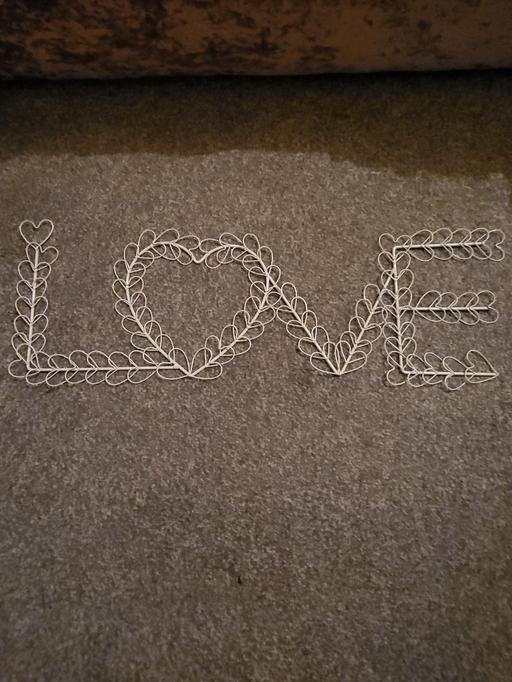 Buy & Sell Worsley Mesnes Wigan - Photos for Metal love sign
