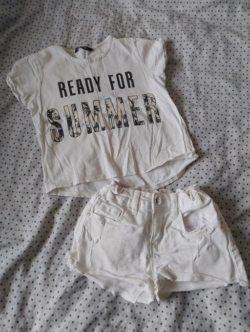 Buy & Sell Moxley Walsall - Photos for 6-7 years Girls George top and e-vie shorts