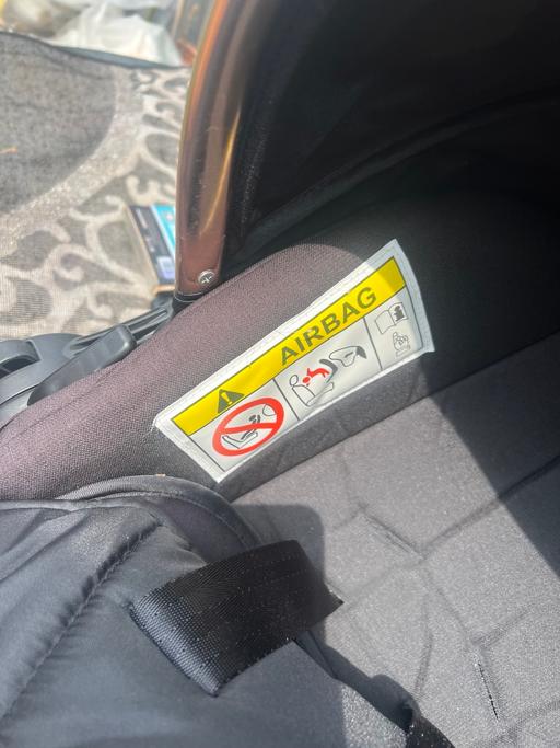 Buy & Sell Castle Green East London - Photos for Car seat
