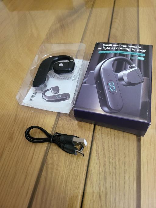 Buy & Sell Healey Rochdale - Photos for Bluetooth Headset, Wireless Headphone Cell Ph