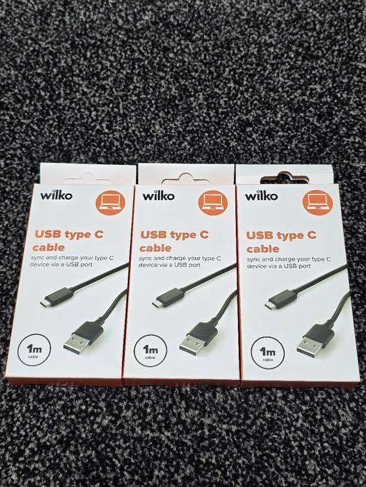 Buy & Sell Premier Business Park Walsall - Photos for IPhone Samsung Charger Cable