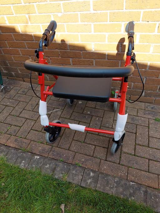 Buy & Sell Kings Norton Birmingham - Photos for Brand new lightweight walker with seat