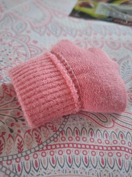 Buy & Sell Dodworth Barnsley - Photos for girls gloves