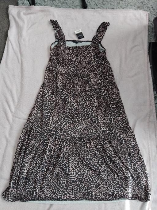 Buy & Sell Stow Heath Wolverhampton - Photos for New Dress 12.