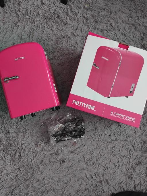 Buy & Sell Stow Heath Wolverhampton - Photos for Mini Fridge.