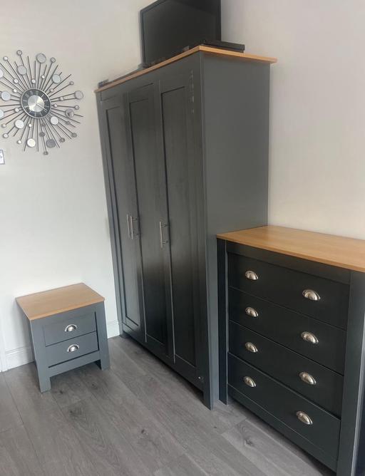 Buy & Sell East London Gallows Corner - East London - Photos for Wardrobe set with chest of draws and side tab