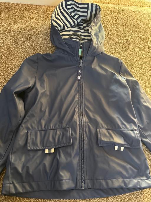 Buy & Sell New Eltham South East London - Photos for Boys raincoat, 6 to 7 years
