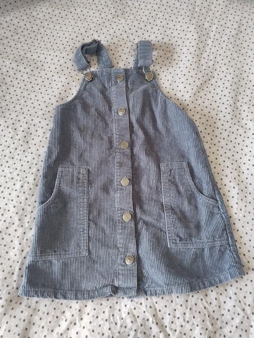 Buy & Sell Darlaston Walsall - Photos for 5-6 years Girls TU pinafore style dress