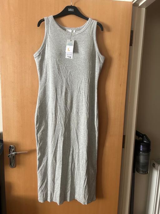 Buy & Sell Hindley Wigan - Photos for Grey dress with built in bra
