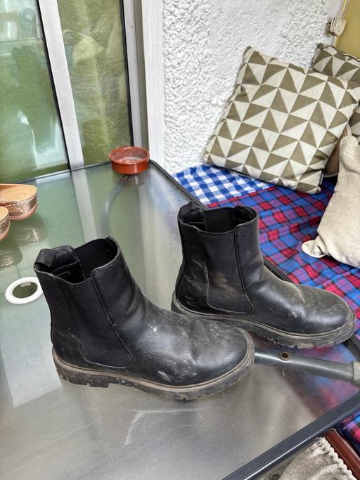 Buy & Sell Hackney Marshes East London - Photos for Uniqlo Boots UK 6.5