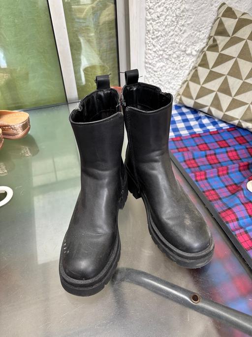 Buy & Sell Hackney Marshes East London - Photos for Catwalk women’s boots UK 5.5