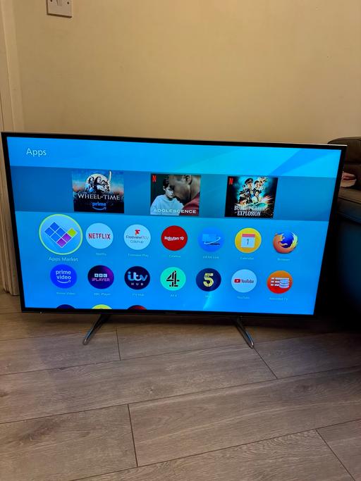 Buy & Sell West Midlands Sandwell - Photos for Panasonic 49 inch Smart TV