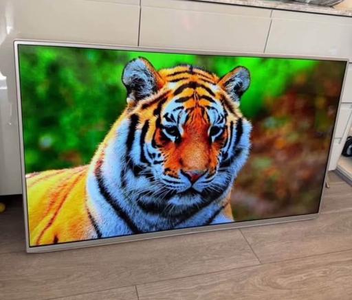 Buy & Sell Hill Top Sandwell - Photos for LG 49 inch Smart TV