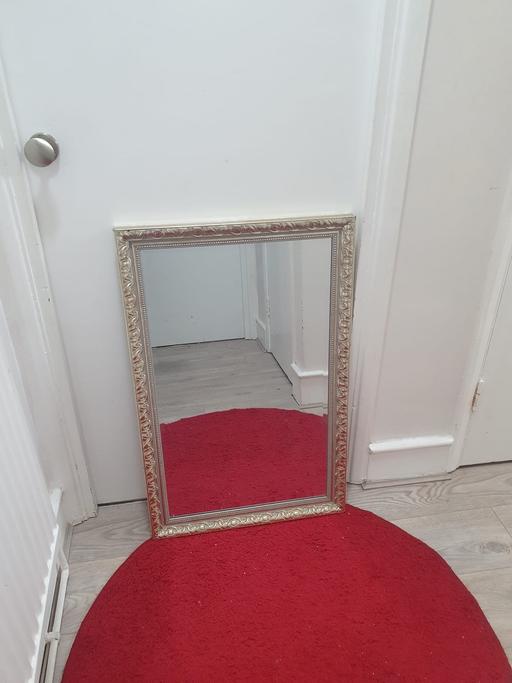 Buy & Sell - Photos for Mirror
