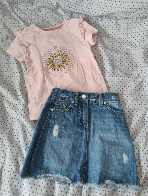 Buy & Sell Wednesbury Sandwell - Photos for 6-7 years F&F top and Matalan skirt