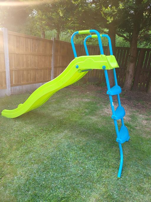 Buy & Sell Healey Rochdale - Photos for TP Toys Crazywavy 8ft Slide Body - Apple Gree