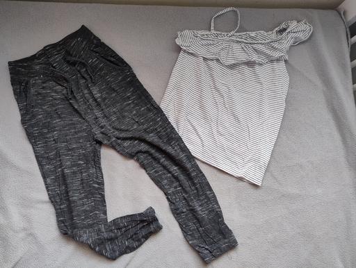 Buy & Sell Darlaston Walsall - Photos for 5-6 years Girls Next top and TU trousers