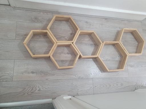 Buy & Sell Wandsworth South West London - Photos for Hexagon wall shelves