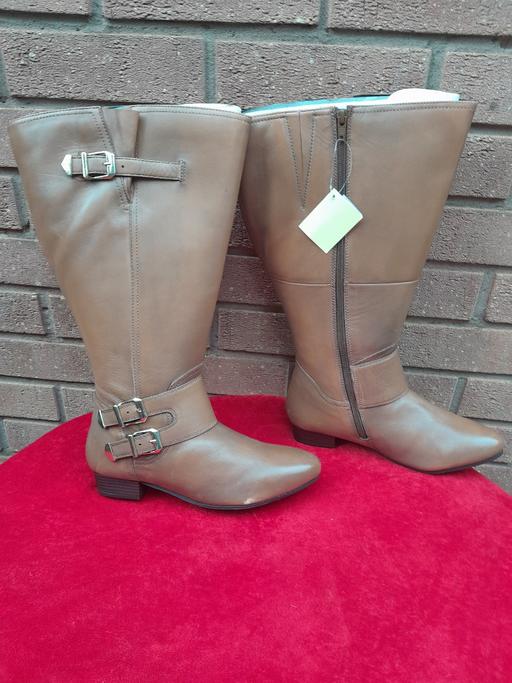 Buy & Sell Telford Telford and Wrekin - Photos for NEW LADIES LEATHER KNEE HIGH BOOTS