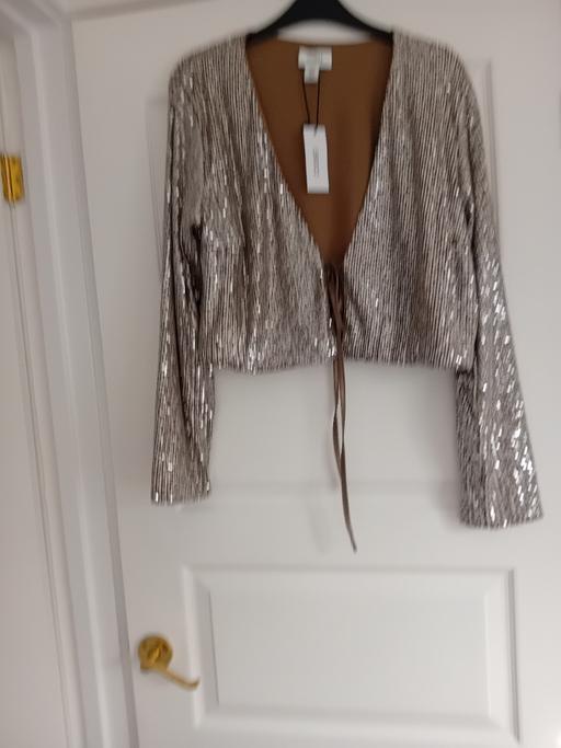 Buy & Sell Liverpool City Centre Liverpool - Photos for BNWT Top by COAST