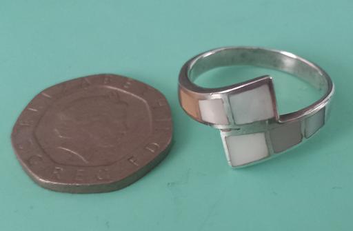 Buy & Sell Thatto Heath Saint Helens - Photos for Sterling silver inlaid mother of pearl ring