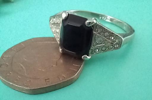 Buy & Sell Thatto Heath Saint Helens - Photos for Marks & Spencer sapphire gemstone ring