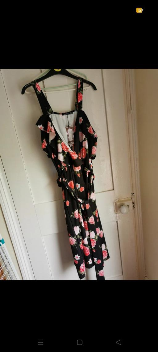 Buy & Sell Ponthenry Carmarthenshire - Wales - Photos for Boohoo dress